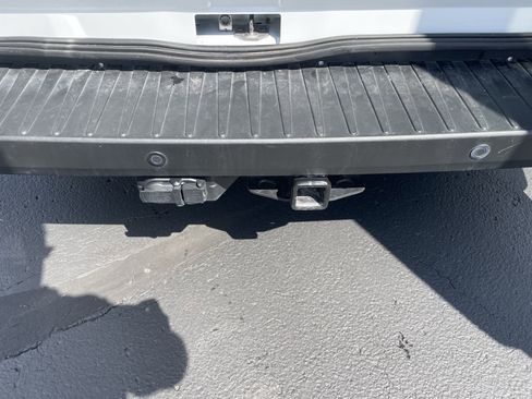 Used 2025 Ford Transit 350 XLT image 15