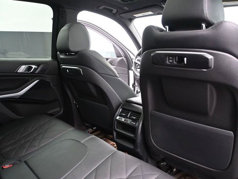 Used 2024 BMW X5 xDrive40i w/ M Sport Package AWD/4WD image 27