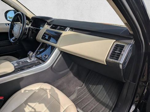 Used 2021 Land Rover Range Rover Sport HSE Silver Edition image 19
