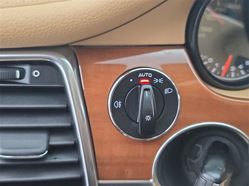 Used 2011 Porsche Panamera 4 image 29