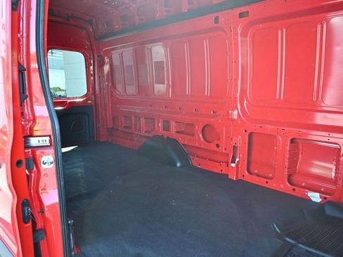 Used 2024 Ford E-Transit 148 High Roof Extended RWD image 13