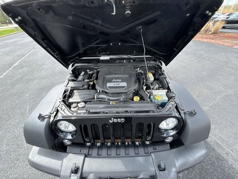Used 2017 Jeep Wrangler Unlimited Sport w/ Connectivity Group image 24