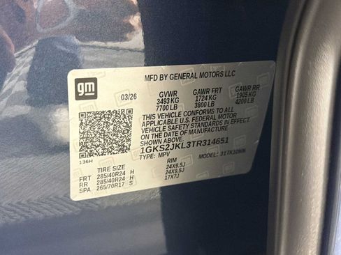New 2026 GMC Yukon XL Denali w/ Denali Reserve Package AWD/4WD image 35