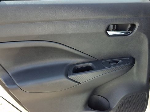 Used 2024 Nissan Versa SV FWD image 17