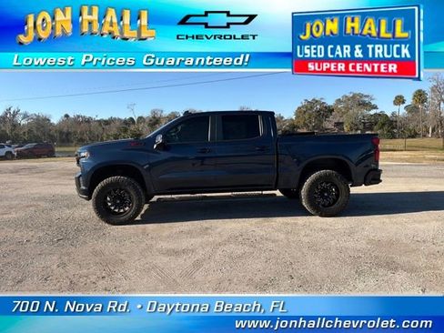 Used 2021 Chevrolet Silverado 1500 LT Trail Boss image 4