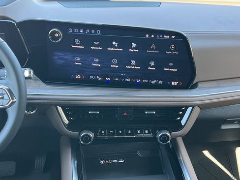 New 2026 Chevrolet Suburban High Country image 4