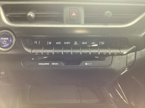 Used 2020 Lexus UX 250h image 28