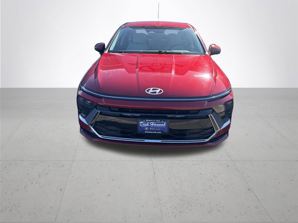 Used 2024 Hyundai Sonata SEL FWD image 2