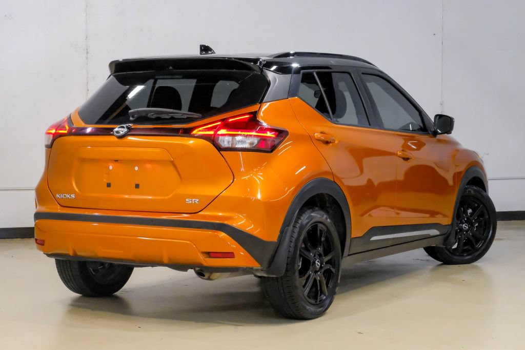 Used 2023 Nissan Kicks SR FWD image 10