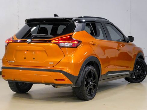 Used 2023 Nissan Kicks SR FWD image 10
