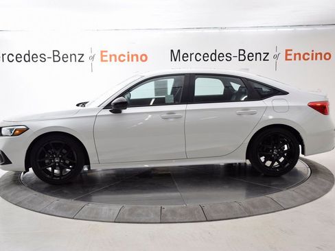 Used 2024 Honda Civic Sport image 3