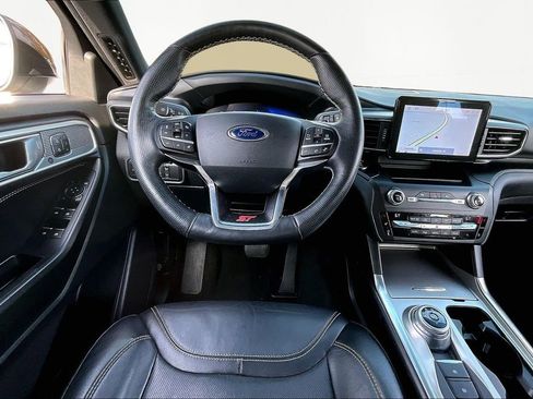 Used 2020 Ford Explorer ST w/ ST Street Pack image 8