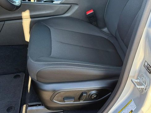 New 2025 Jeep Grand Cherokee Laredo X w/ Luxury Tech Group I image 16