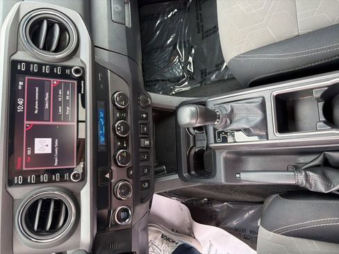 Used 2023 Toyota Tacoma TRD Off-Road w/ Technology Package image 15