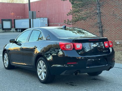 Used 2016 Chevrolet Malibu LTZ image 4