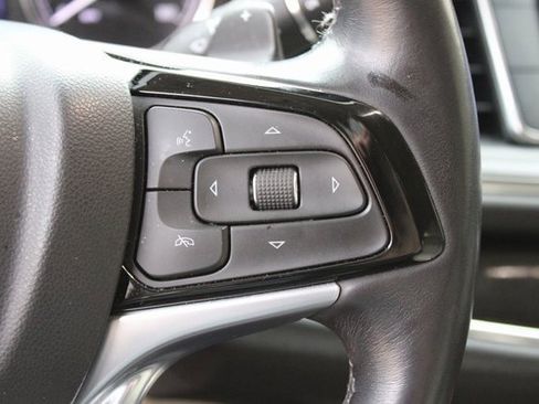 Used 2023 Buick Enclave Essence w/ Experience Buick Package image 15