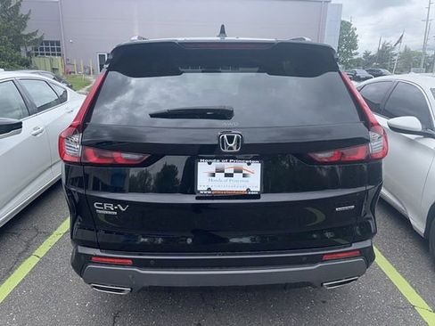 Used 2024 Honda CR-V Sport Touring image 6