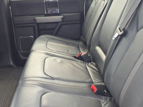 Used 2022 Ford F250 Platinum w/ FX4 Off-Road Package image 12