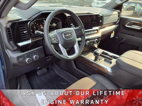 New 2026 GMC Sierra 1500 Elevation image 3