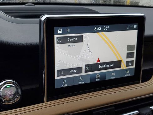 Used 2022 Lincoln Corsair Reserve image 17