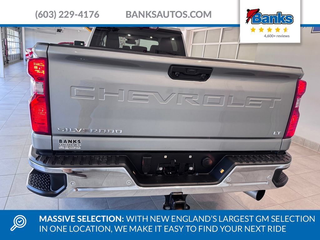 Certified 2025 Chevrolet Silverado 2500 LT w/ Safety Package AWD/4WD image 8