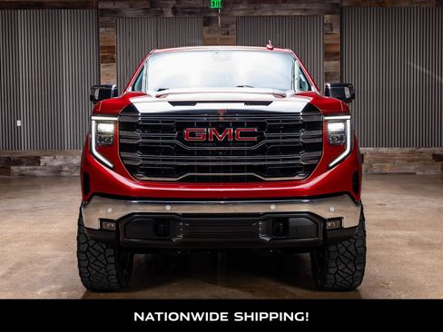 Used 2024 GMC Sierra 1500 SLT w/ SLT Premium Plus Package AWD/4WD image 2