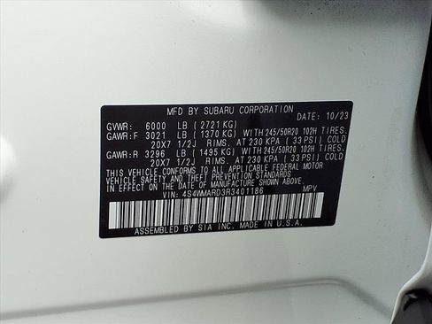 Certified 2024 Subaru Ascent Limited w/ Technology Package image 29