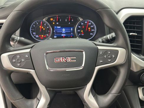 Used 2023 GMC Acadia SLE w/ Driver Convenience Package AWD/4WD image 16