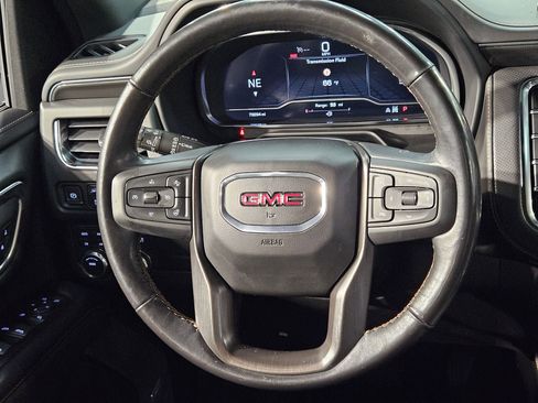 Used 2022 GMC Yukon AT4 AWD/4WD image 28