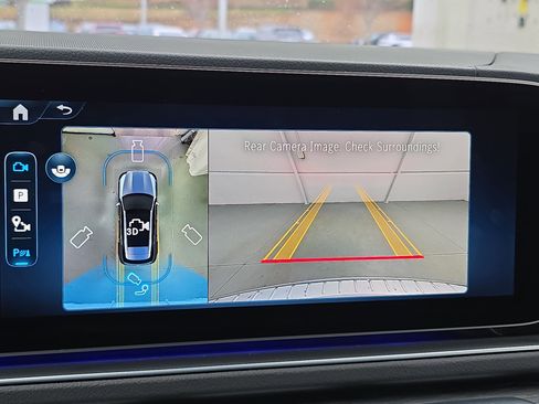 Used 2025 Mercedes-Benz GLE 450 4MATIC image 23