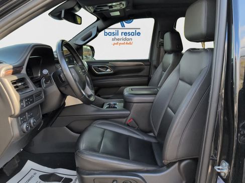 Used 2023 Chevrolet Suburban Z71 image 14