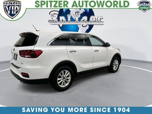 Used 2020 Kia Sorento LX image 11