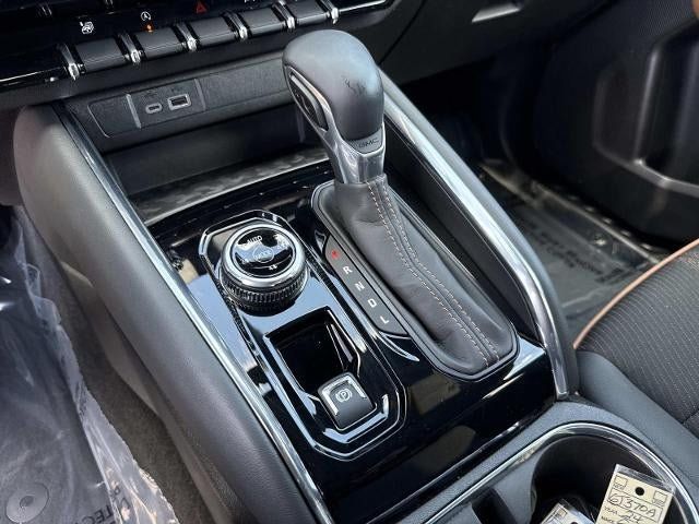 Used 2025 GMC Canyon AT4 AWD/4WD image 23