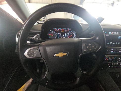Used 2019 Chevrolet Tahoe LT AWD/4WD image 16