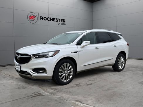 Used 2019 Buick Enclave Essence w/ Experience Buick Package AWD/4WD image 7