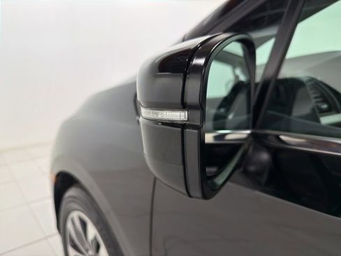 Used 2022 Honda Odyssey EX-L image 9
