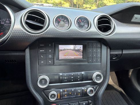 Used 2019 Ford Mustang GT w/ GT Performance Package RWD image 30