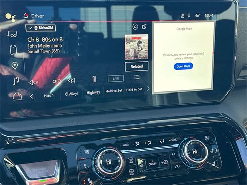 Used 2024 GMC Sierra 1500 AT4 w/ Technology Package image 30