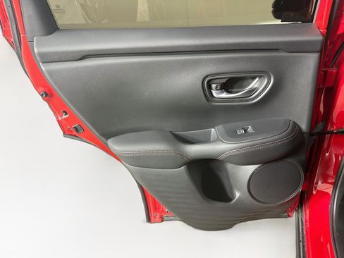 Used 2025 Honda HR-V Sport image 25
