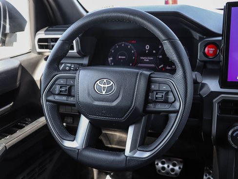 Certified 2025 Toyota Tacoma TRD Sport AWD/4WD image 15