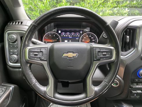 Used 2022 Chevrolet Silverado 2500 LTZ w/ LTZ Premium Package AWD/4WD image 19