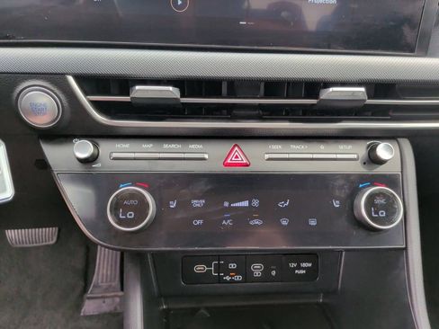 Used 2025 Hyundai Sonata SEL FWD image 25