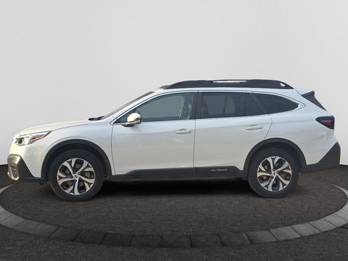 Used 2021 Subaru Outback Limited XT AWD/4WD image 2
