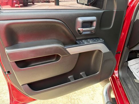 Used 2018 Chevrolet Silverado 1500 LT w/ Texas Edition AWD/4WD image 17