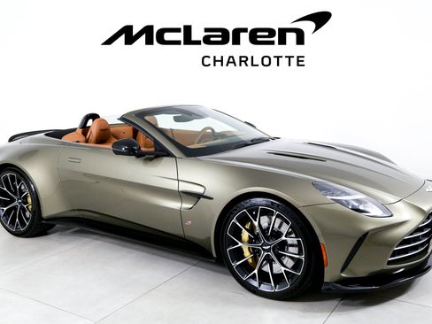 Used 2026 Aston Martin V8 Vantage S RWD image 2
