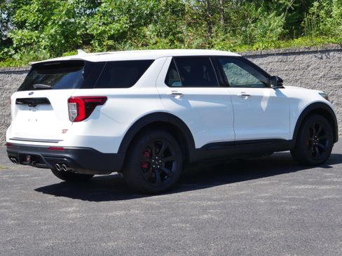 Used 2021 Ford Explorer ST w/ Equipment Group 401A AWD/4WD image 9