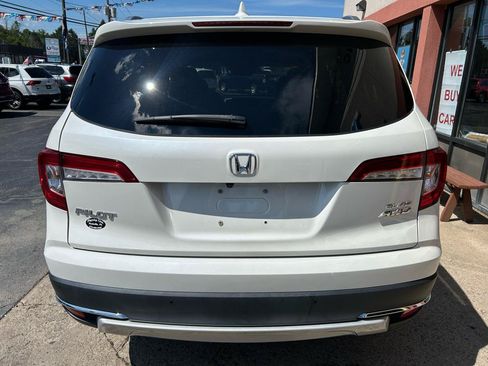Used 2019 Honda Pilot Elite image 4