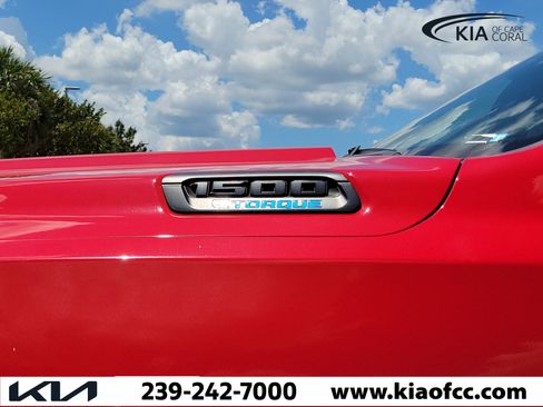 Used 2025 RAM 1500 Big Horn RWD image 9