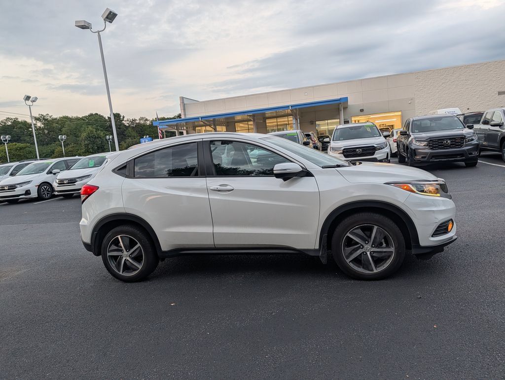 Used 2022 Honda HR-V EX image 4