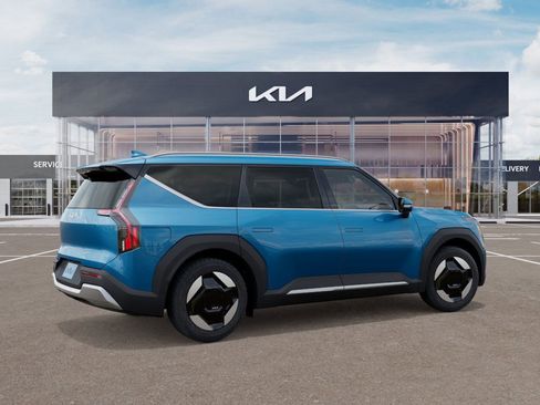 New 2026 Kia EV9 Wind AWD/4WD image 6